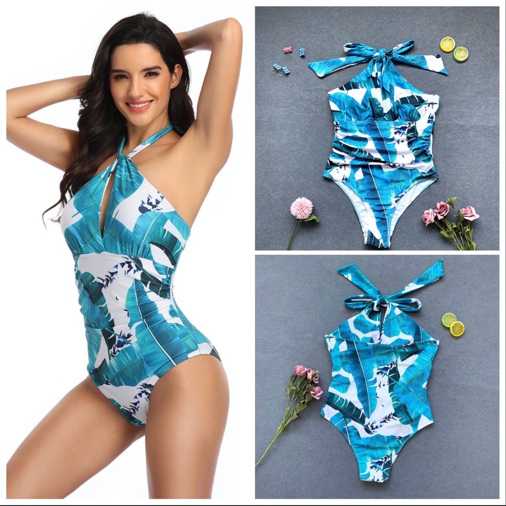 NEW‼️GREEN LEAF HALTER NECK ONE PIECE- bikini